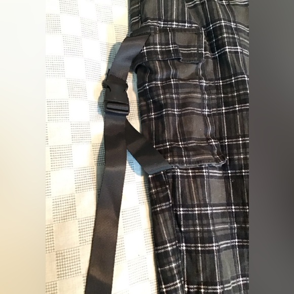 American Bazi Gray Plaid Bondage Cargo Pants - Picture 4 of 10